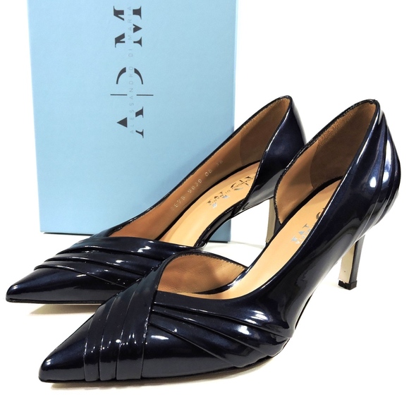 WOMEN'S BLUE PATENT LEATHER PAMPS - Picture 8 of 8